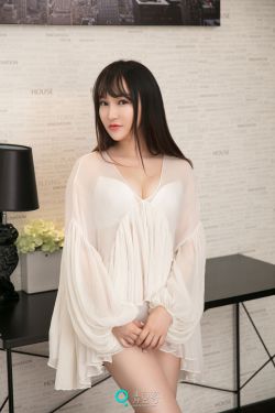 双乳奶水饱满少妇呻吟